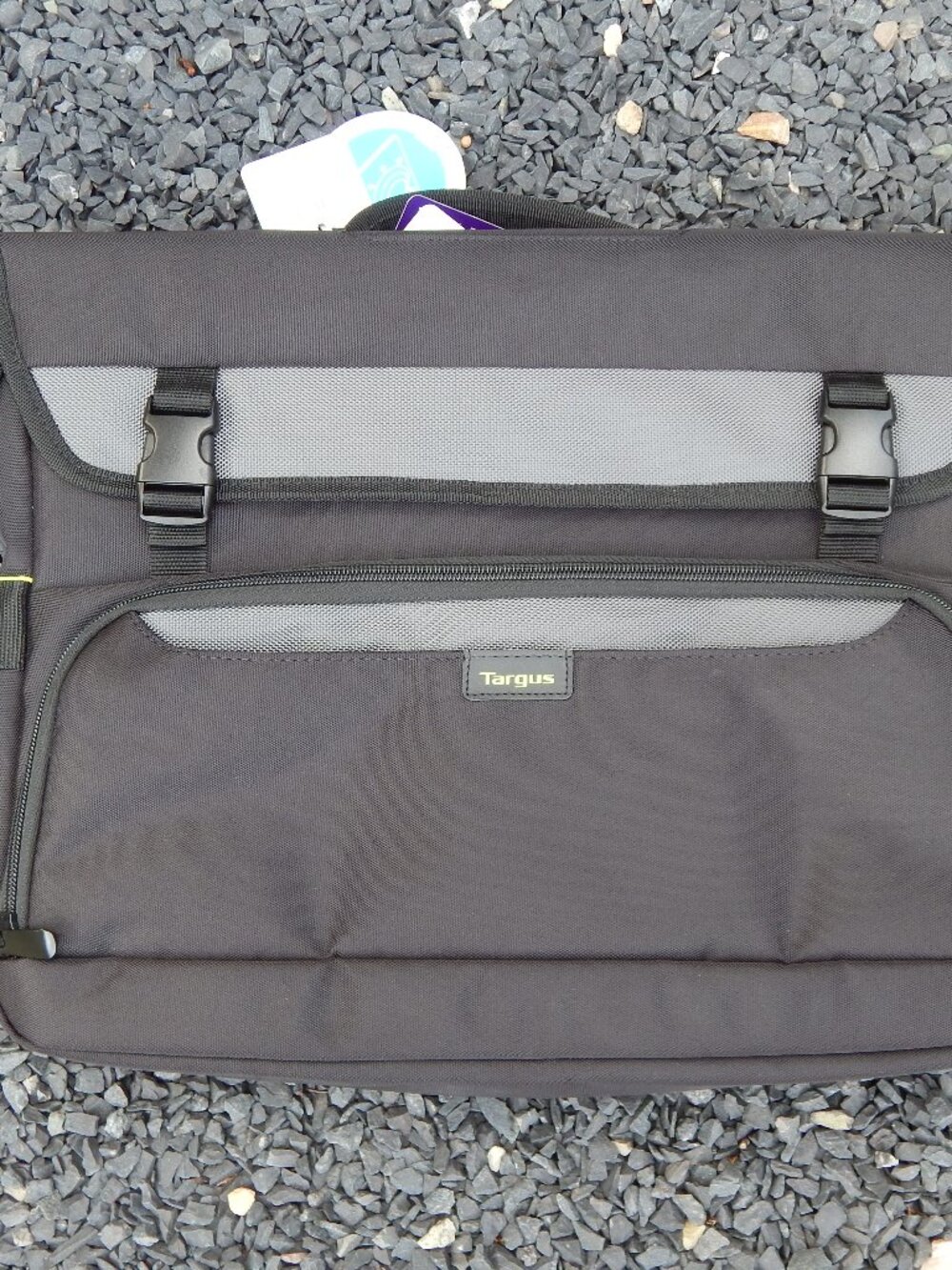 Targus CityGear II Hybrid Messenger for 15.6-17-Inch Laptop - New With Tags